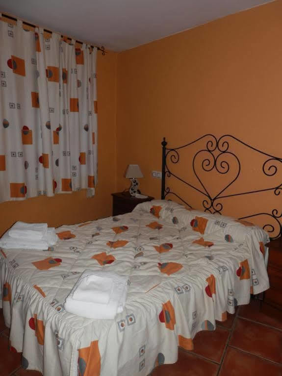 Hostal El Portalico Linares de Mora Buitenkant foto